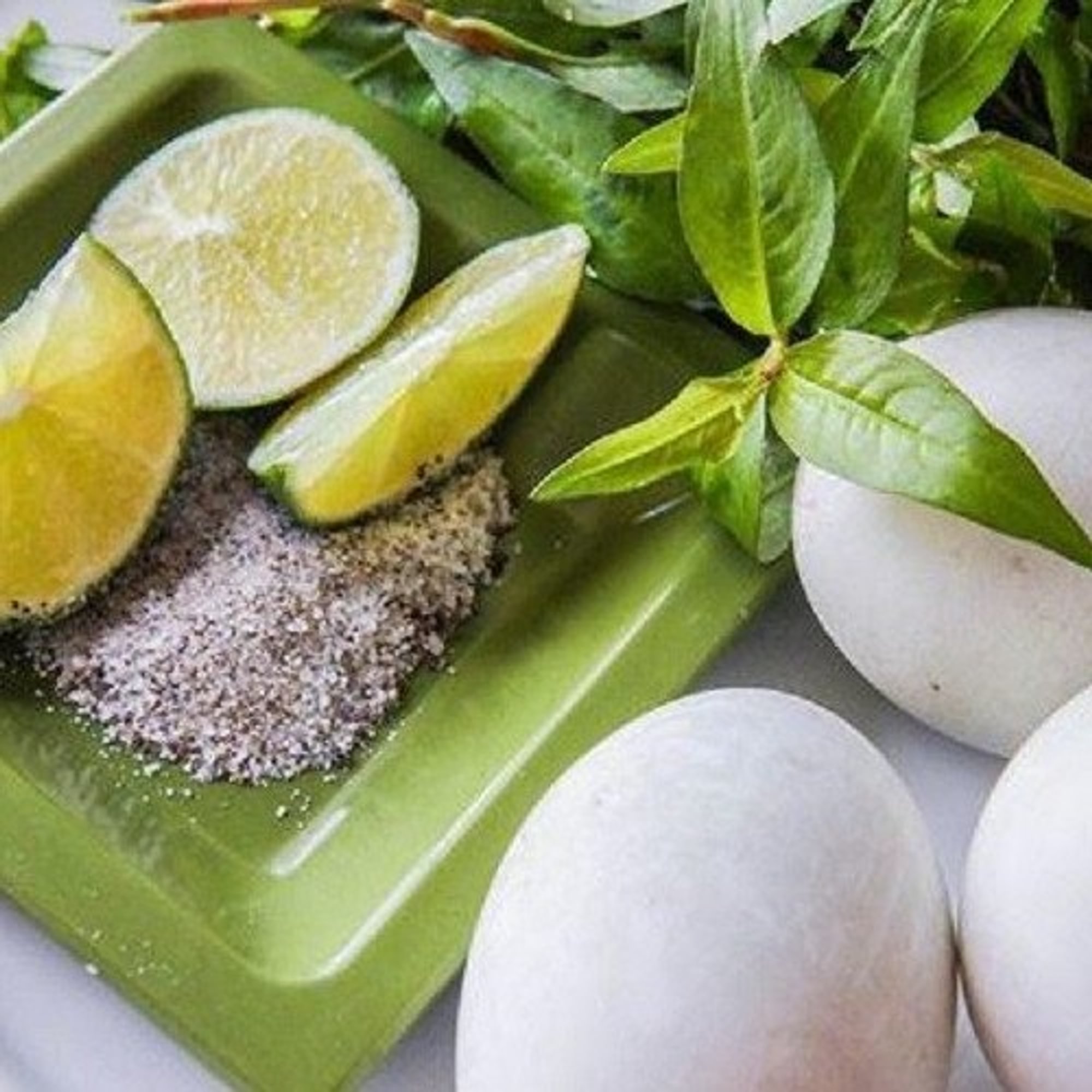 Hột Vịt Lộn/ Balut (2)