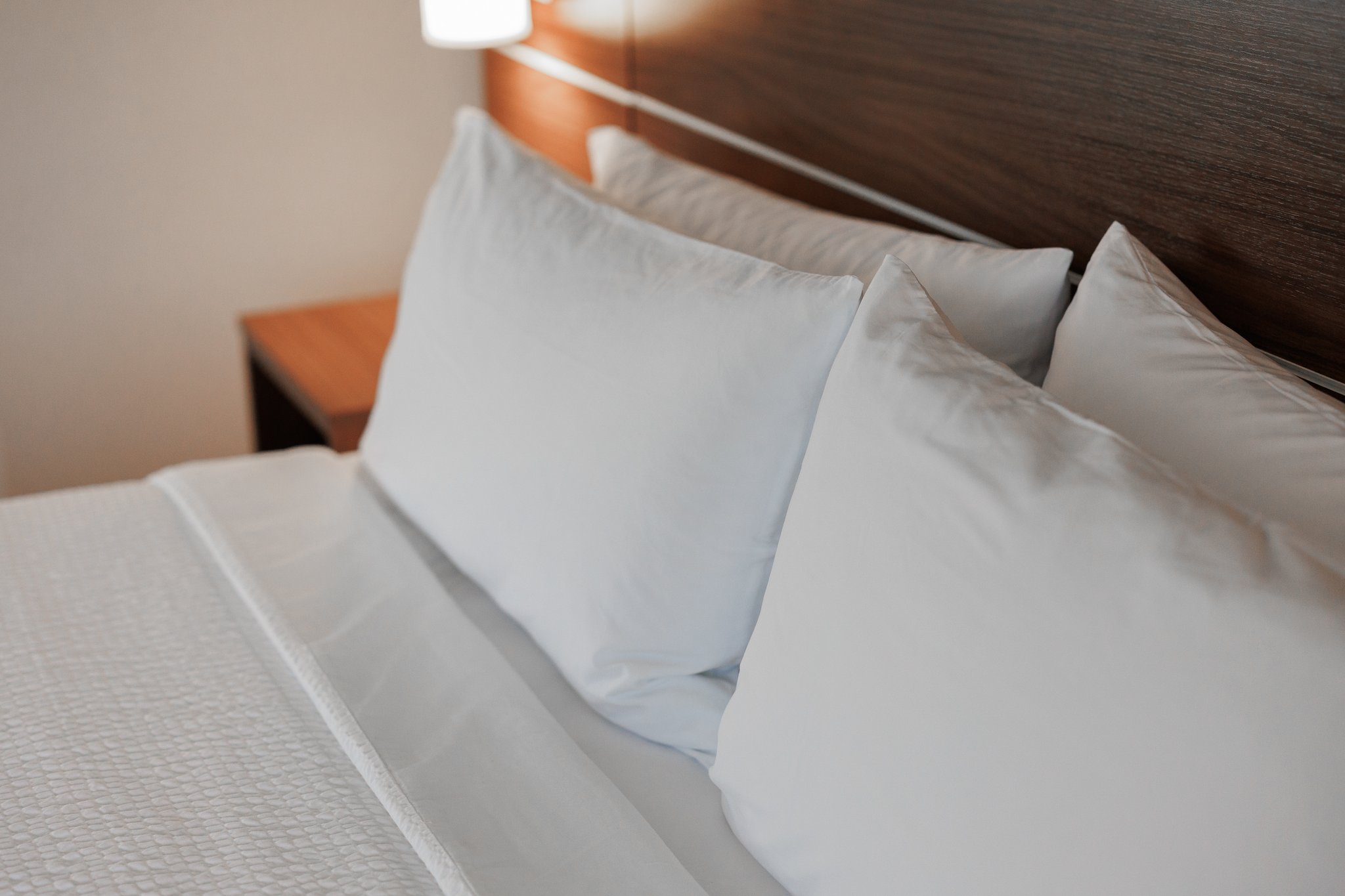 Holiday Inn Express & Suites Mountain View Silicon Valley by IHG Image