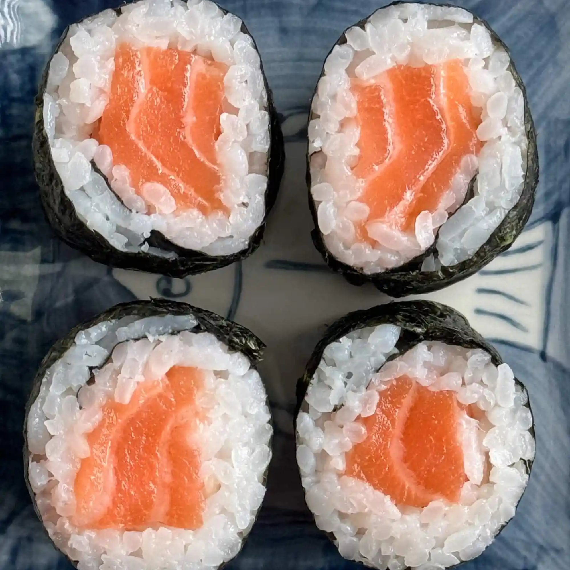 Salmon Roll