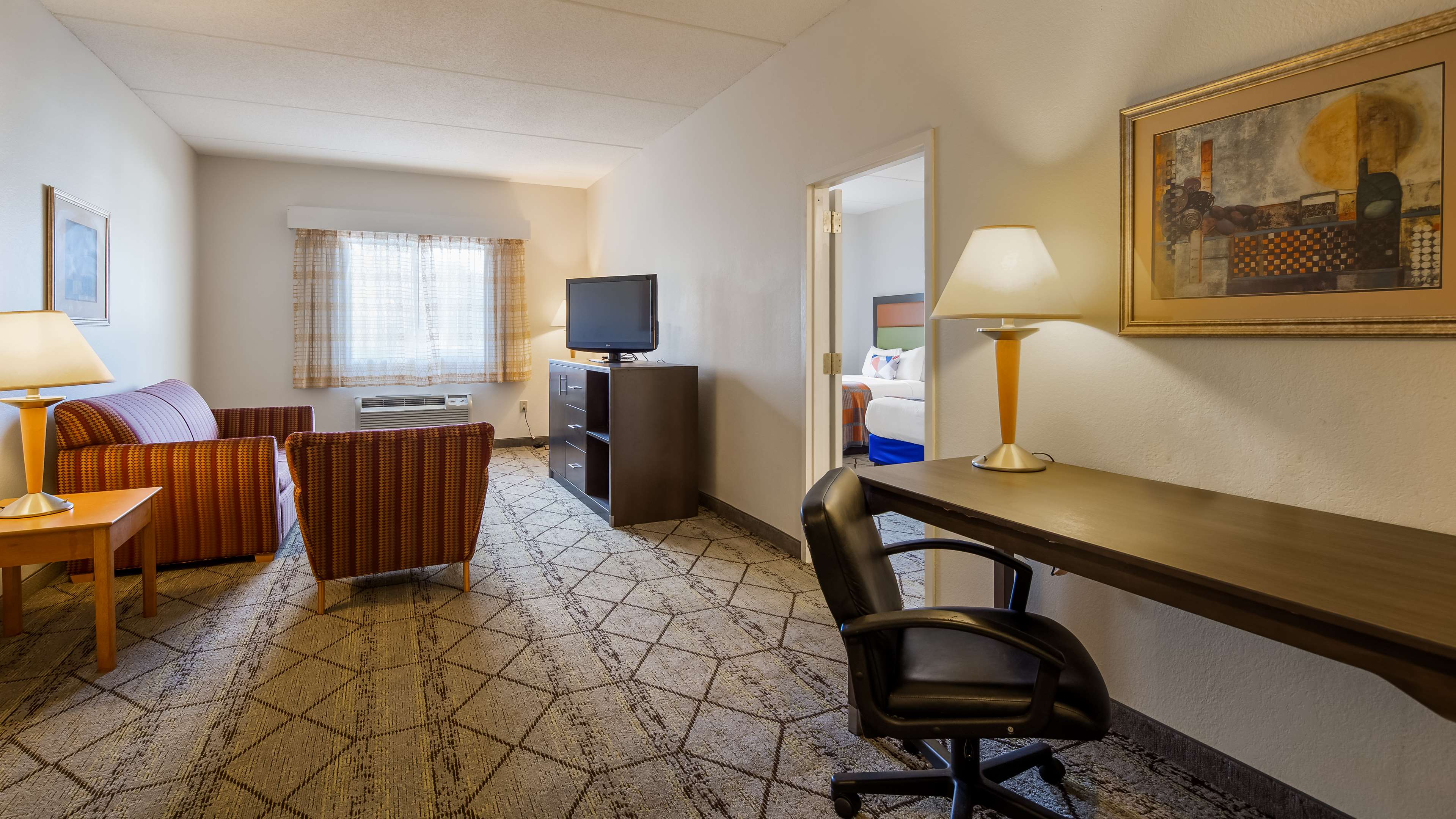 Best Western Plus Newport News Inn & Suites Photo