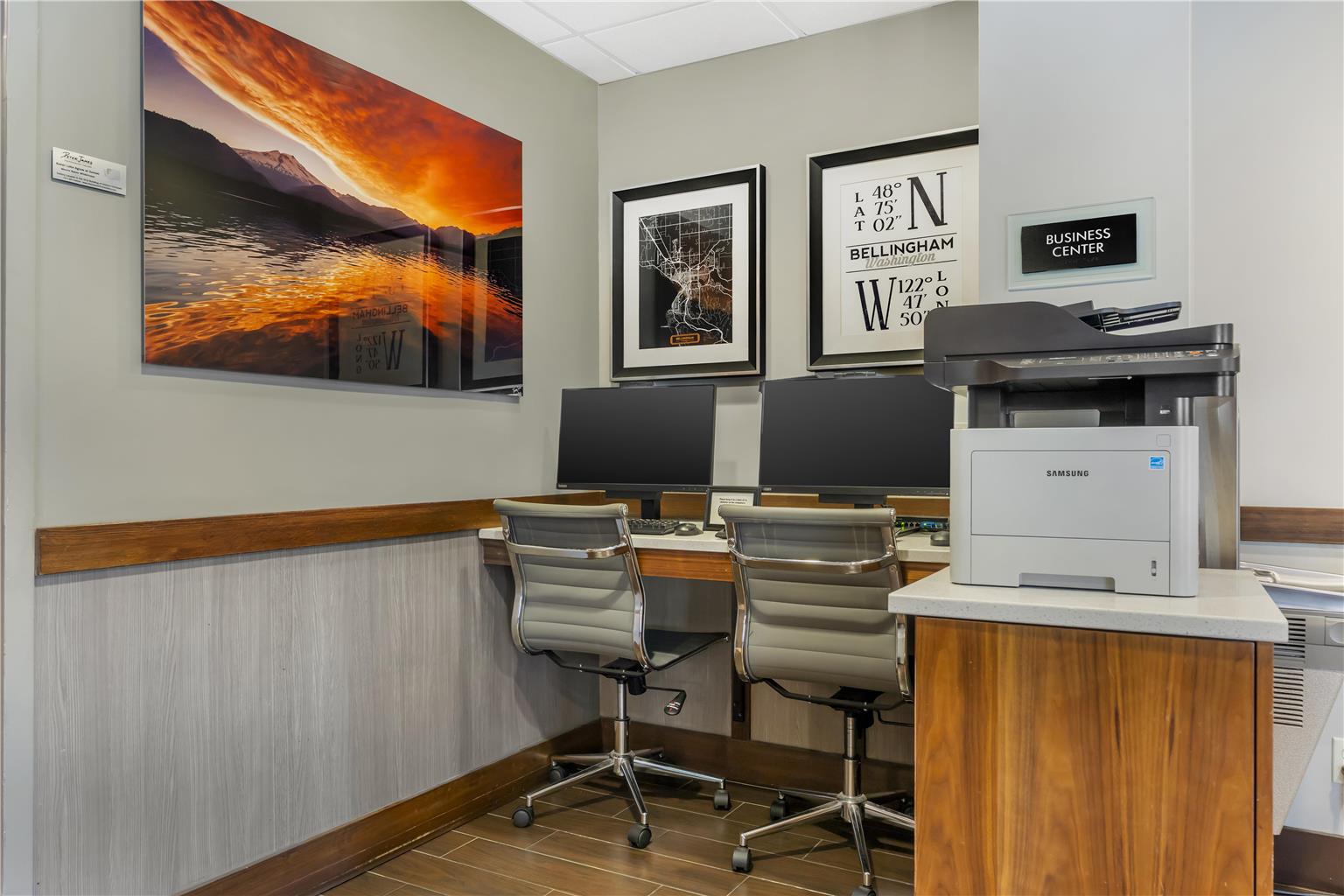 Best Western Plus Bellingham Image