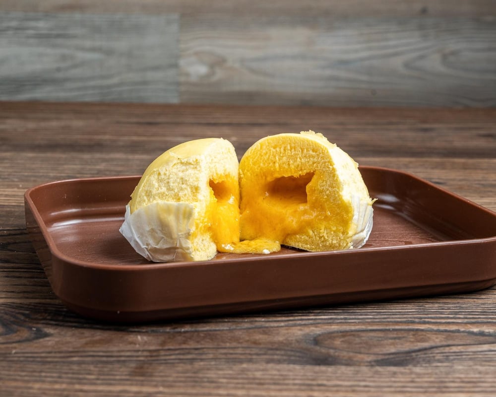 Custard Bun / Cade Banh Bao