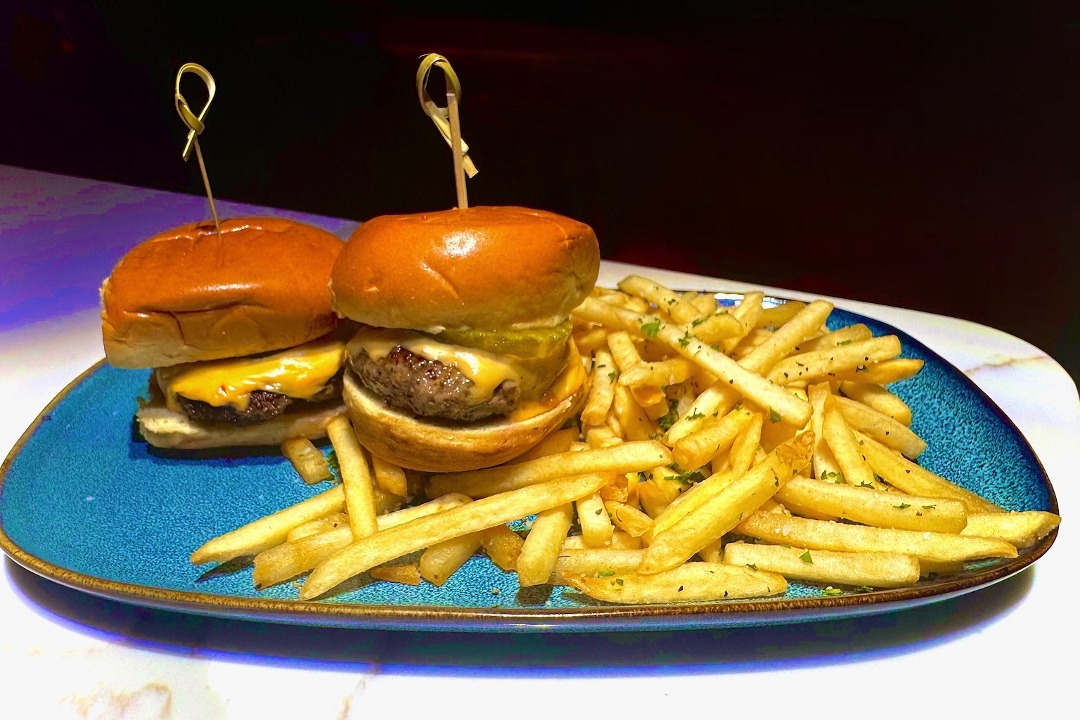 Cheeseburger Sliders