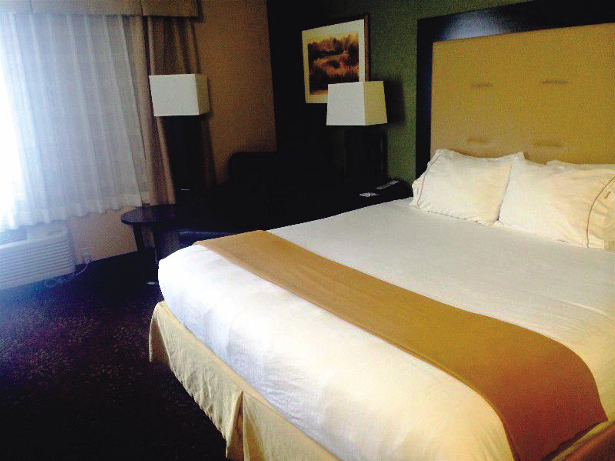 Holiday Inn Express Portland East - Troutdale Photo