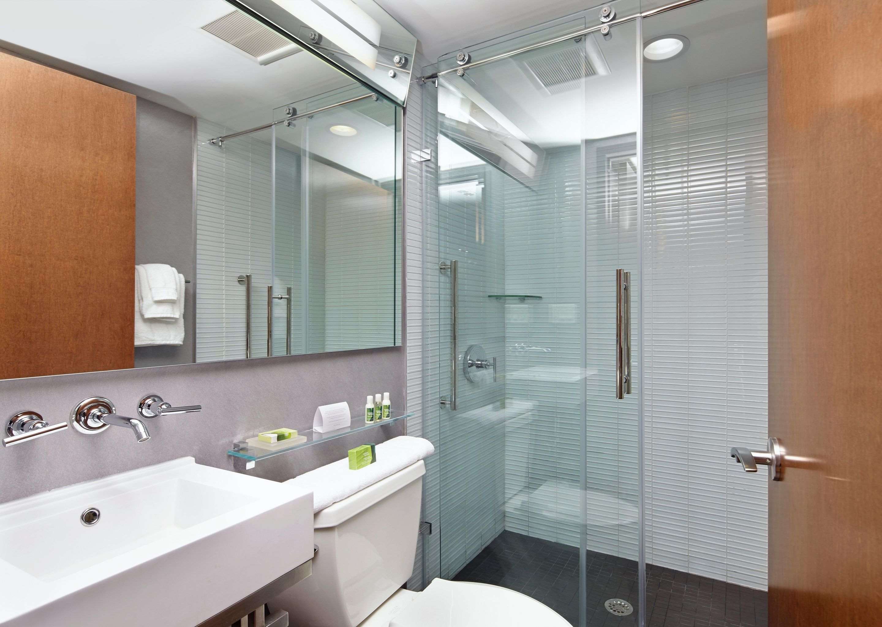 Cambria Hotel New York - Chelsea Photo