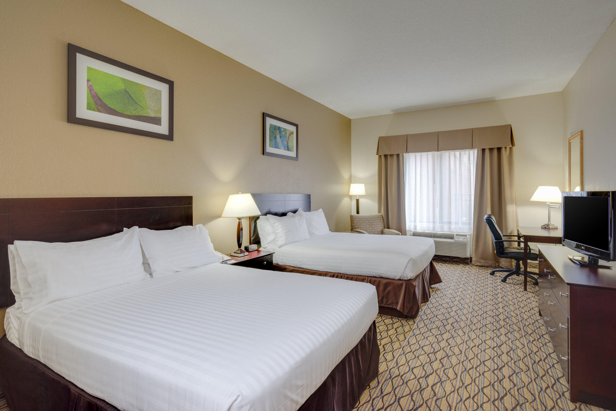 Holiday Inn Express Charles Town Photo