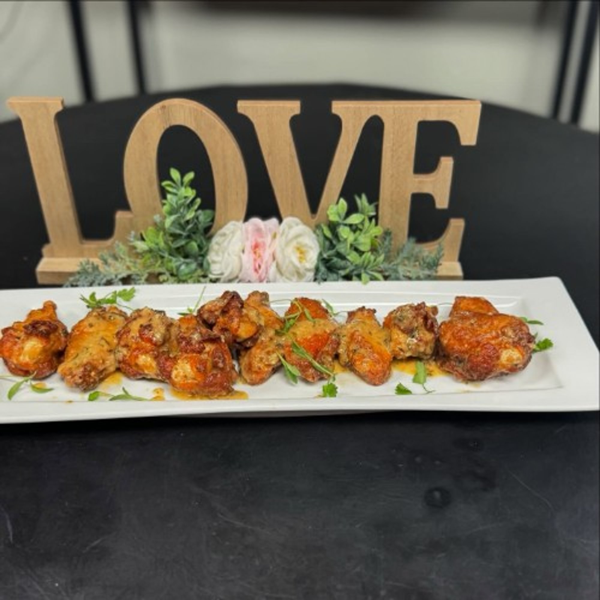 Traditional Bone-In Chicken Wings