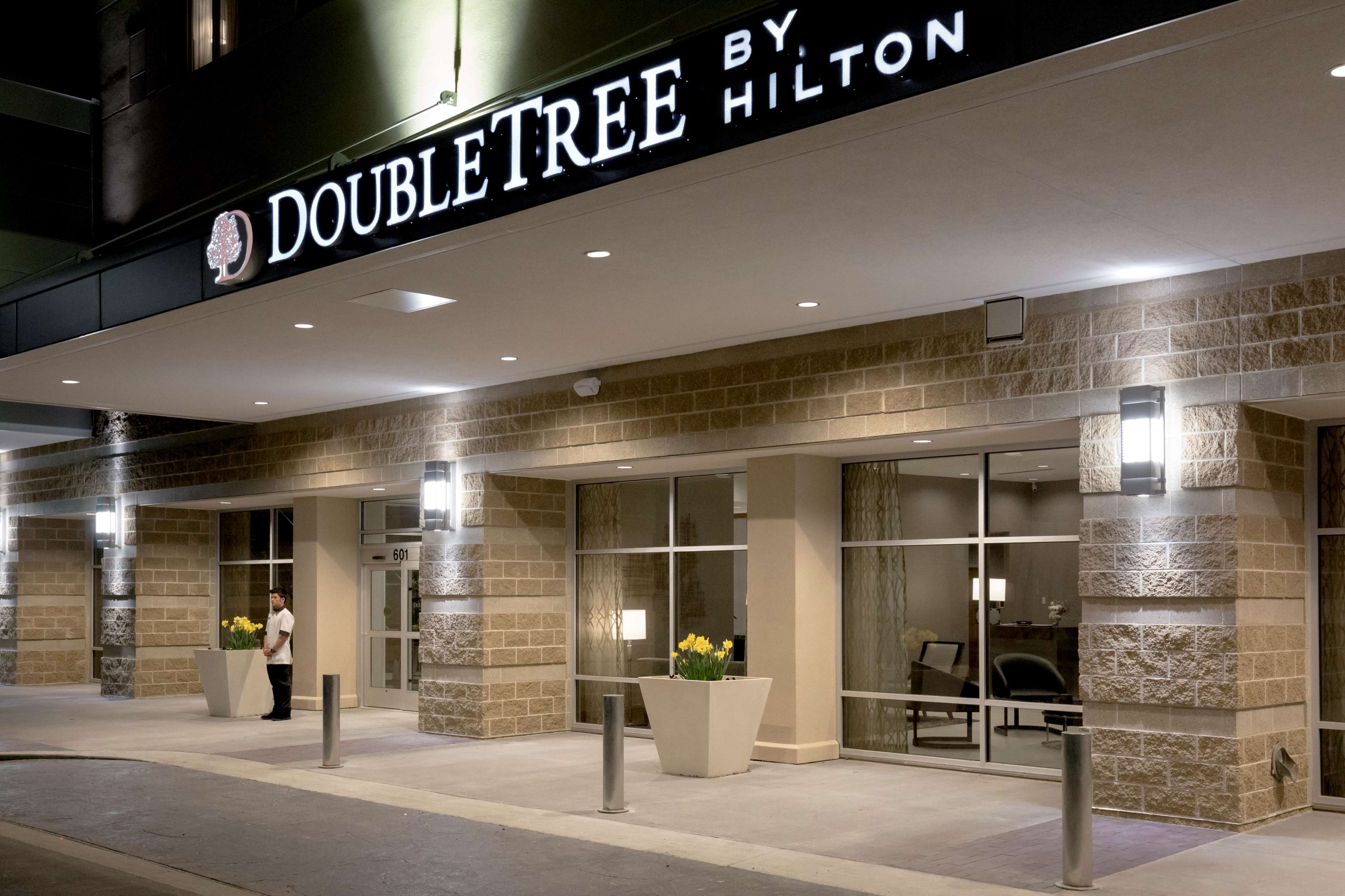 DoubleTree by Hilton Evansville Photo