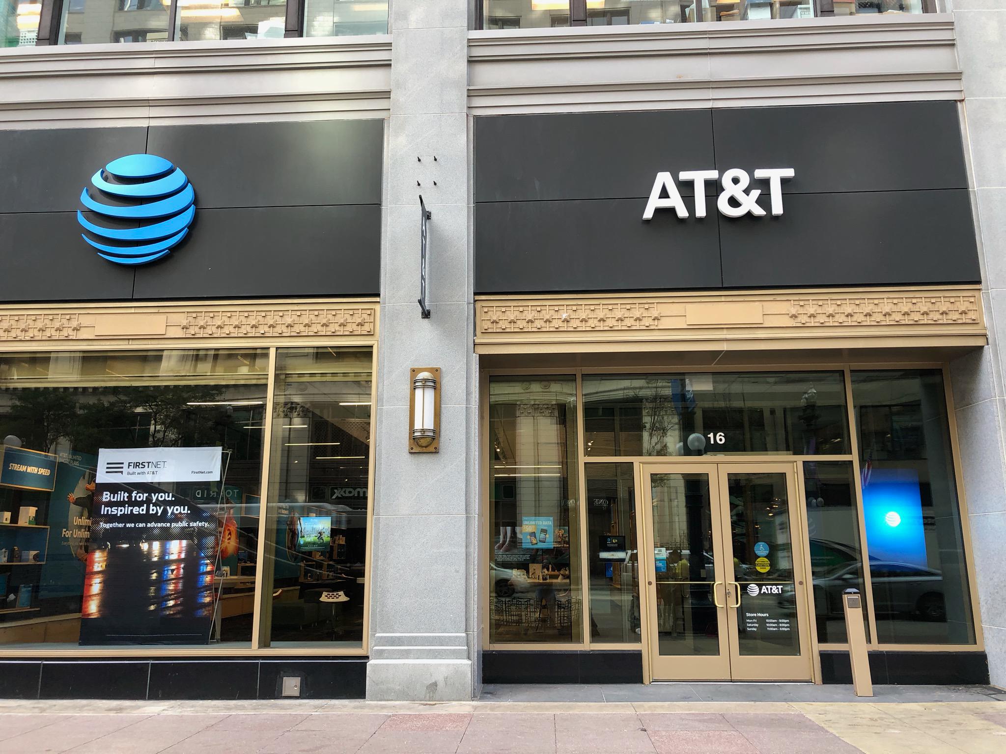 AT&T Store Photo