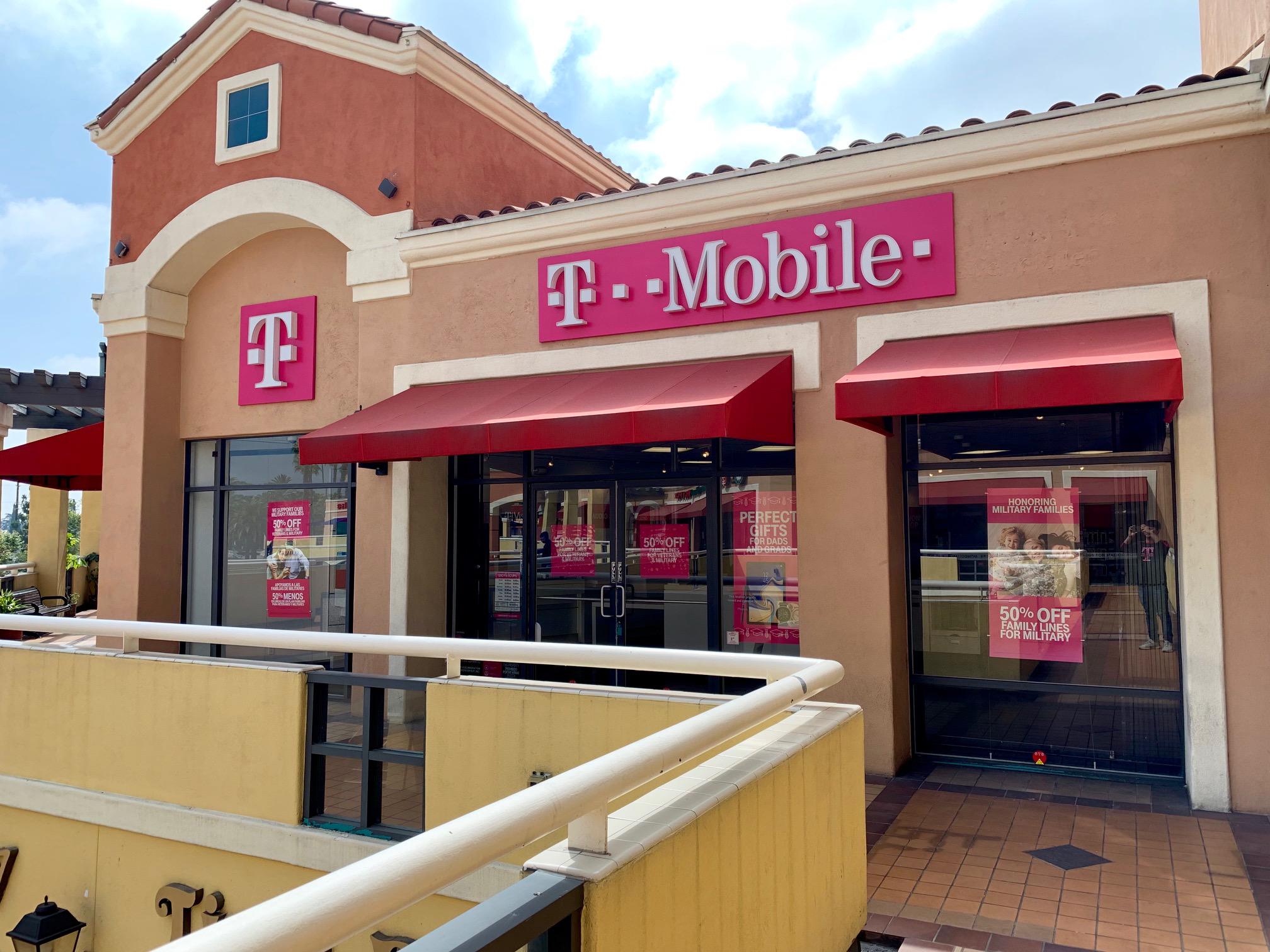 T Mobile Store At 140 W Valley Blvd Ste 214 San Gabriel Ca T Mobile