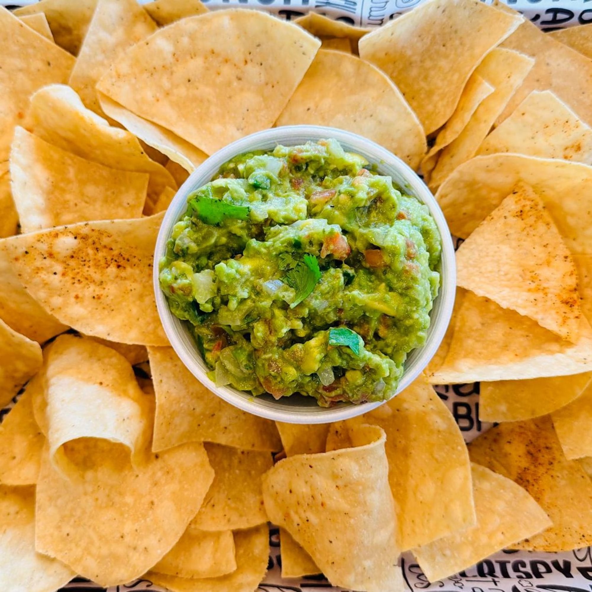 Guacamole & Chips (Sharable)