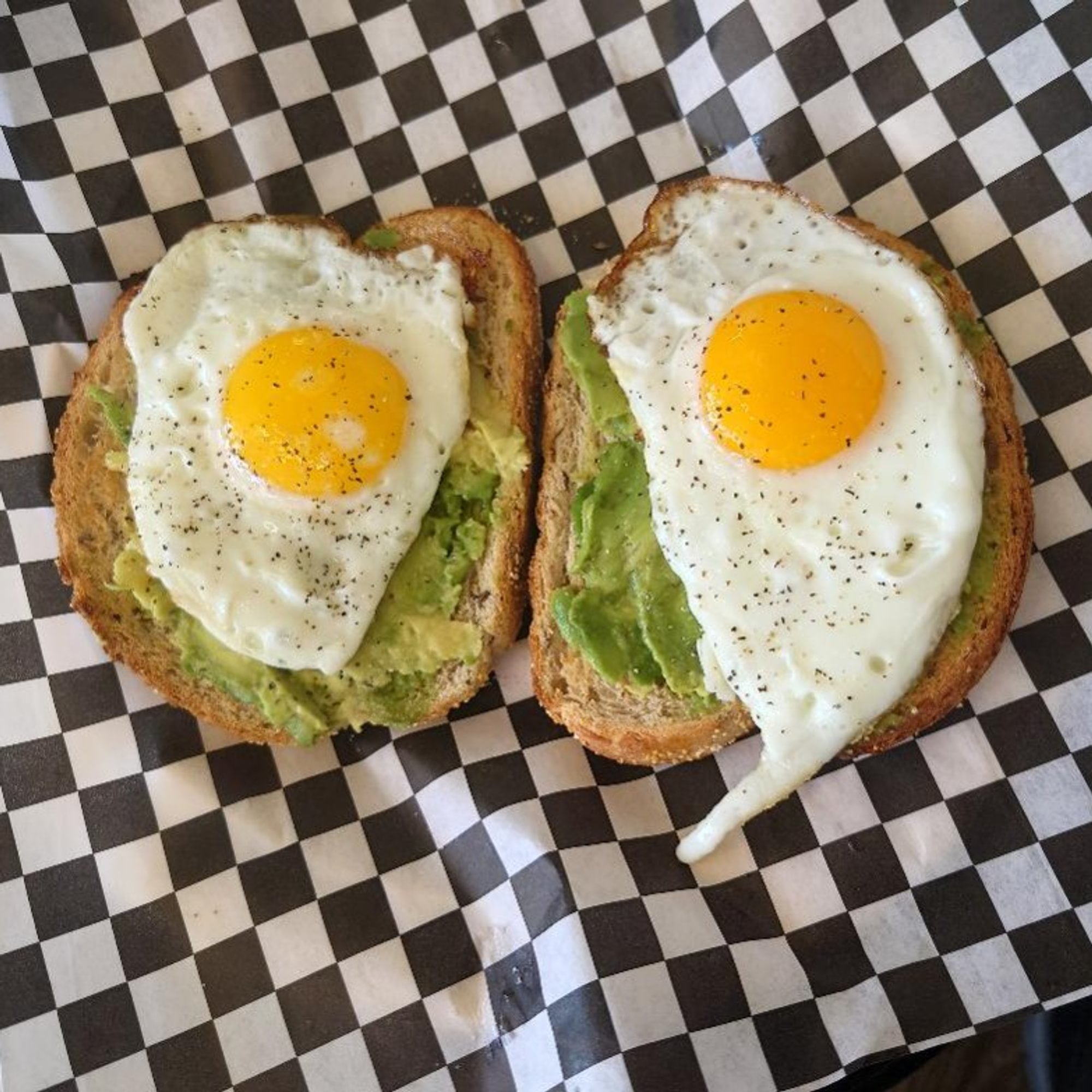Avocado Toast With Egg