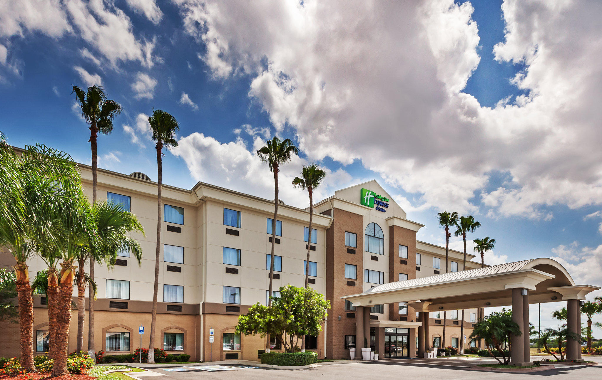 Holiday Inn Express & Suites Pharr Photo