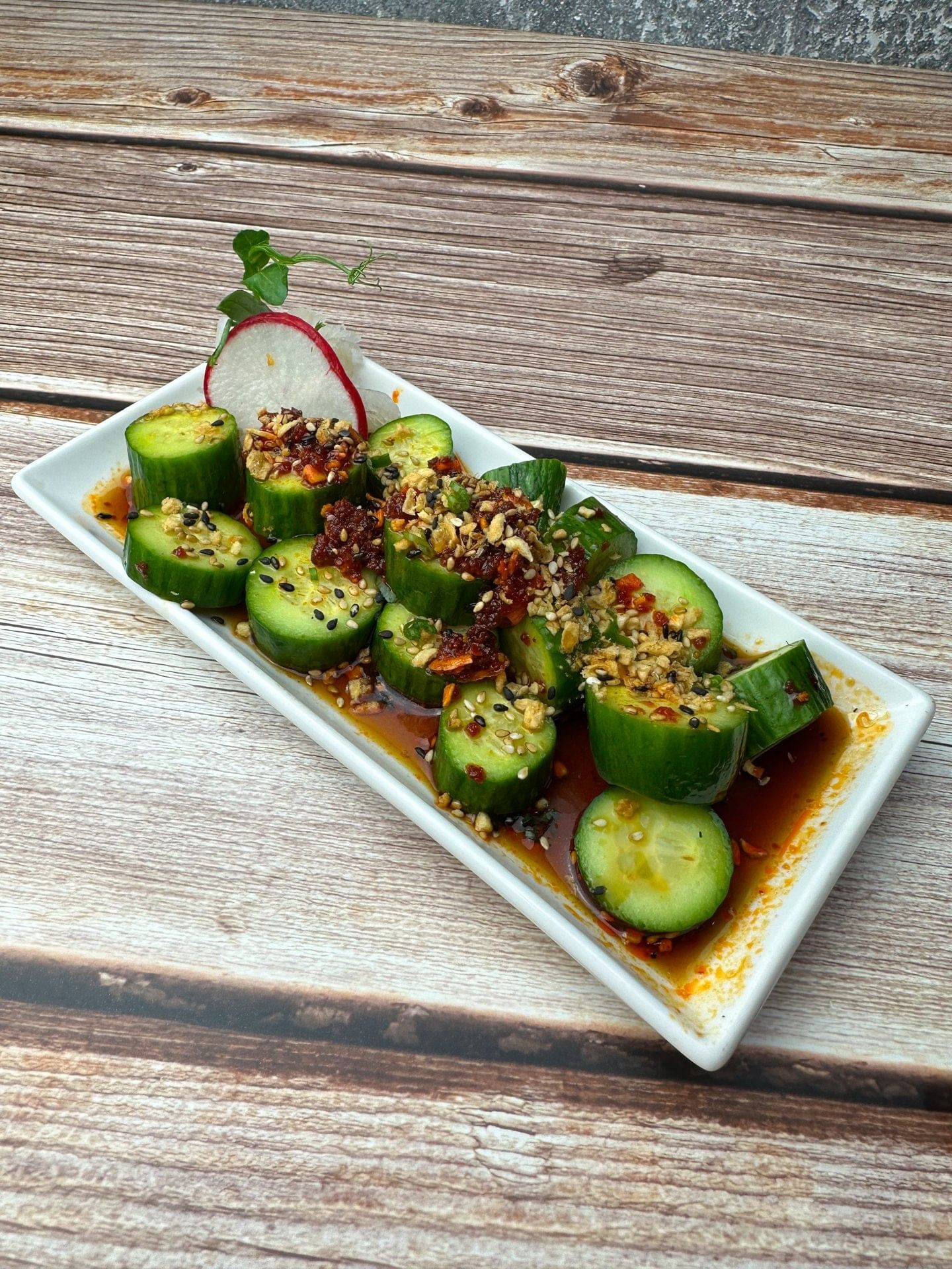 Crispy Garlic Cucumbers