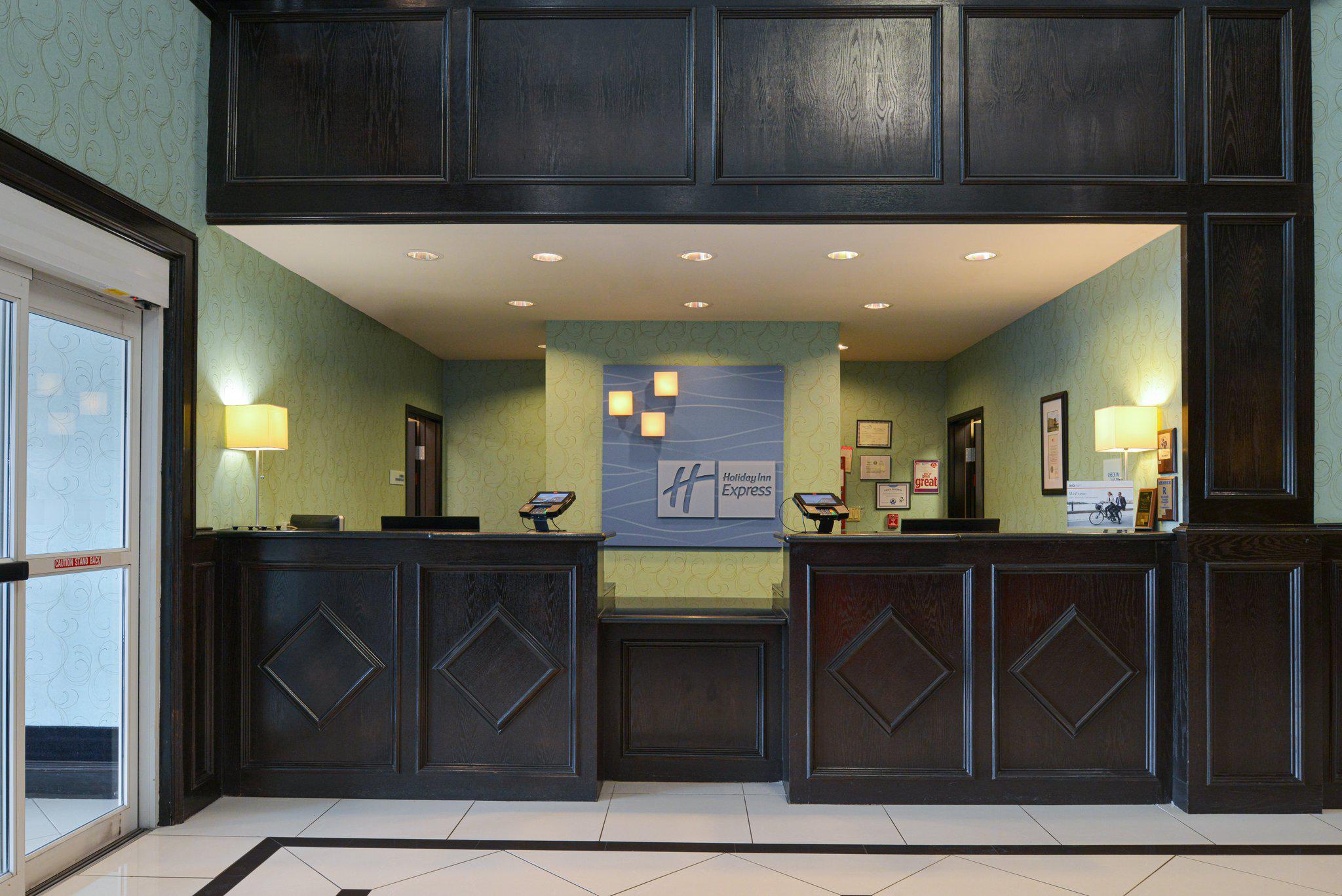 Holiday Inn Express & Suites Royse City - Rockwall Photo