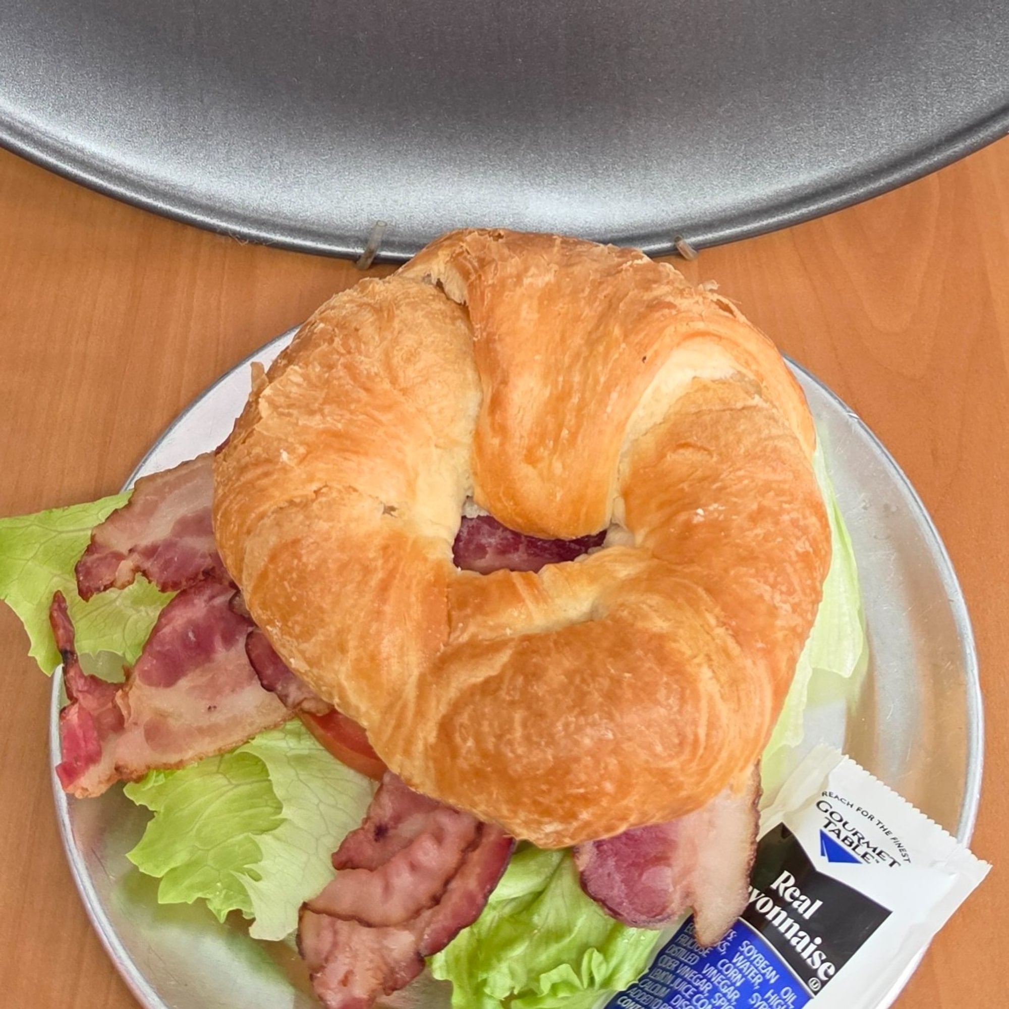 Croissant BLT
