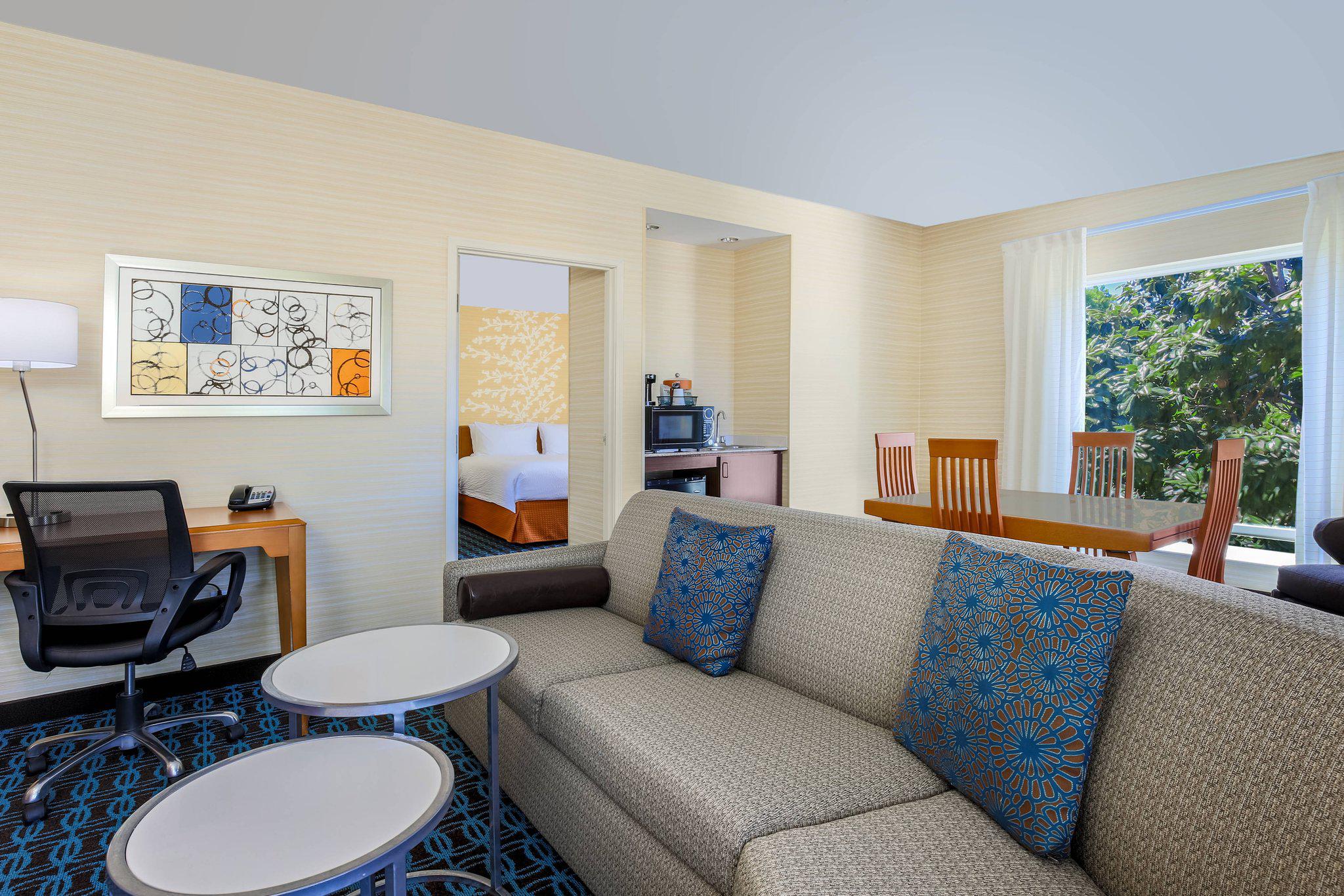 Fairfield Inn & Suites by Marriott San Jose Airport Photo