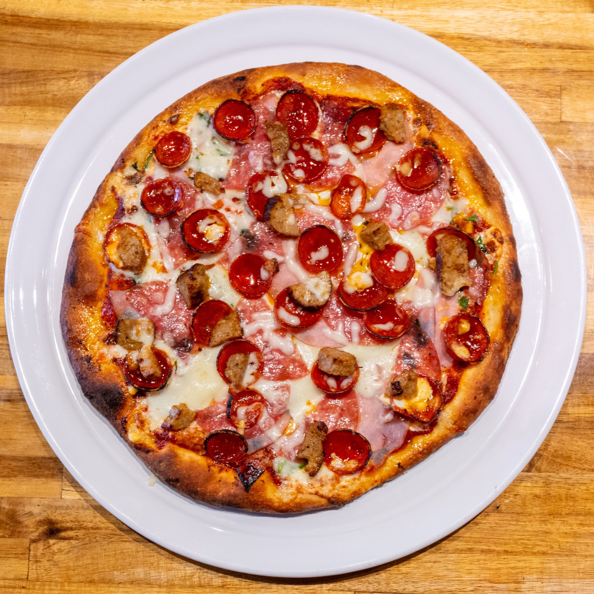 Tutto Carne Pizza