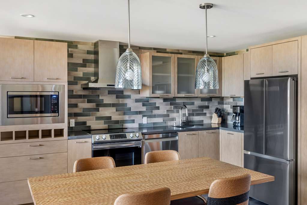 Hilton Grand Vacations Club Maui Bay Villas Image