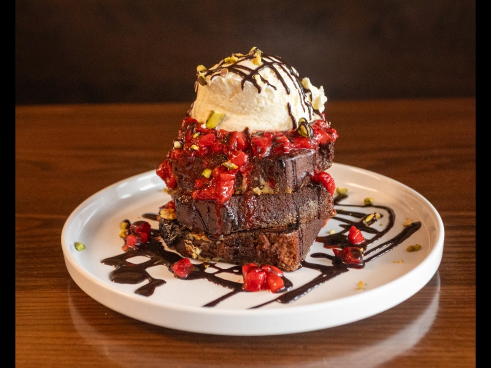 CHOCOLATE BREAD FRENCH TOAST*