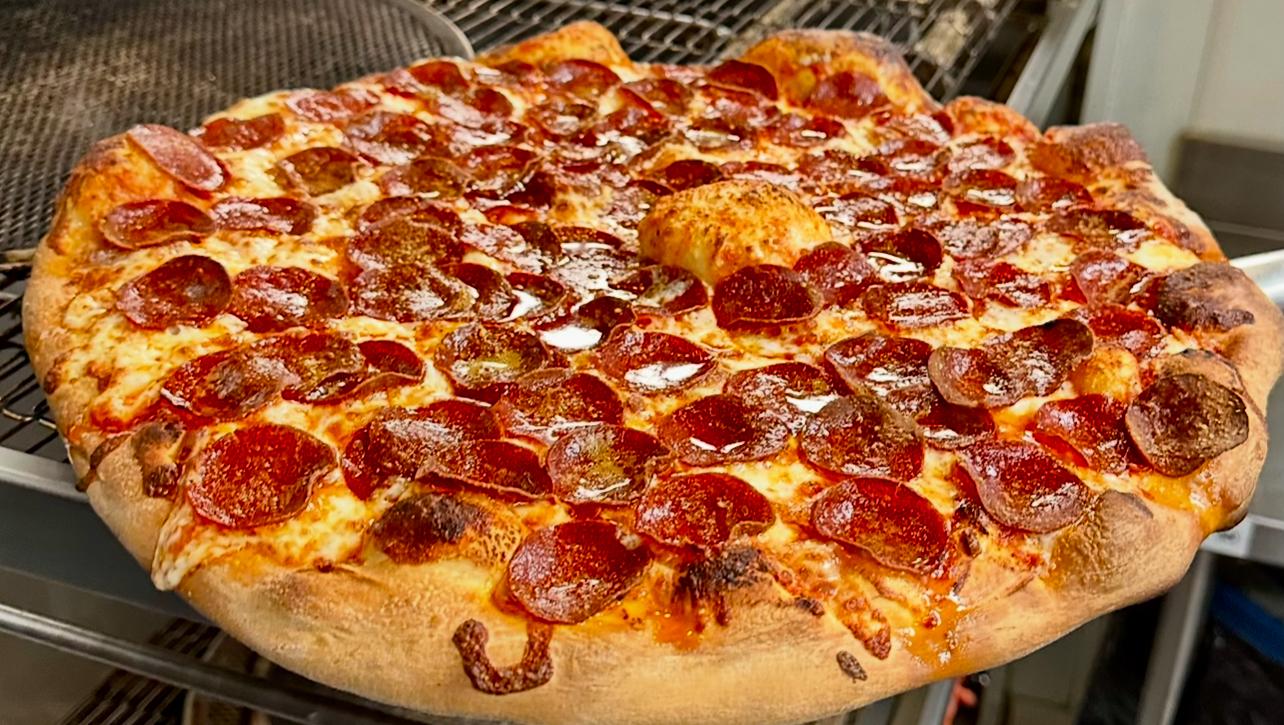 Nizario’s Pizza & Grill