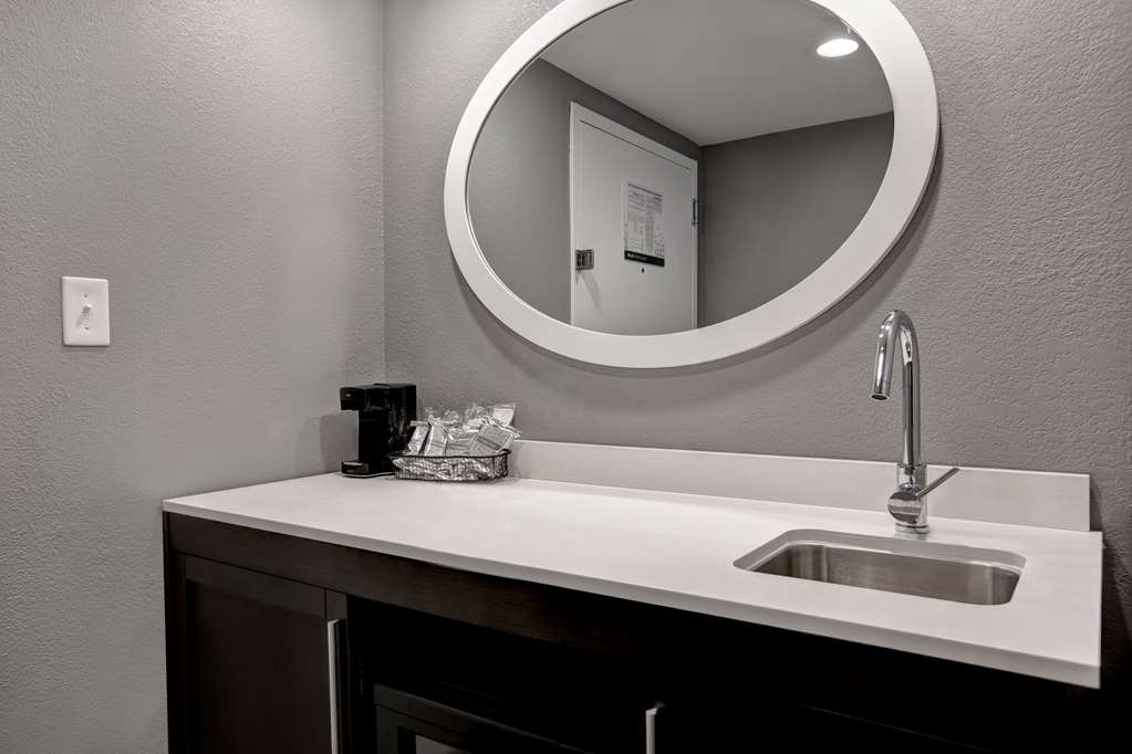 Hampton Inn Olive Branch Image