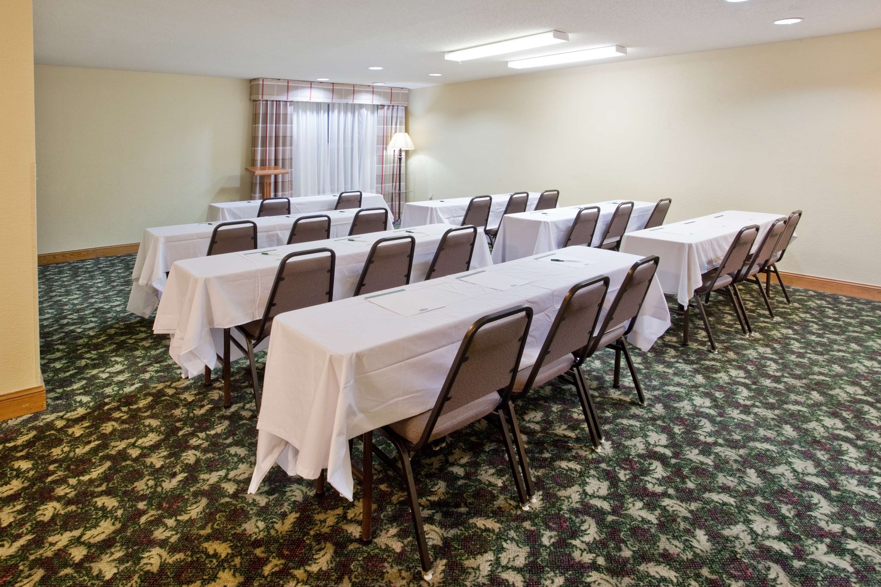 Country Inn & Suites by Radisson, Hiram, GA Photo