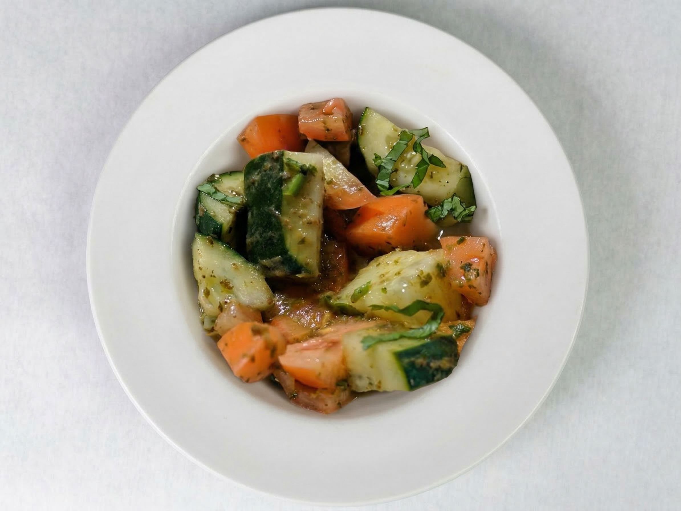 KACHUMBER SALAD