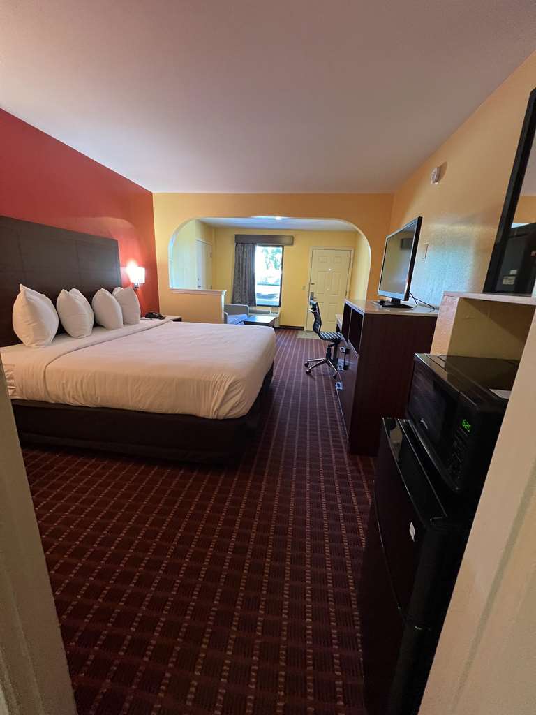 SureStay by Best Western Gulfport Image