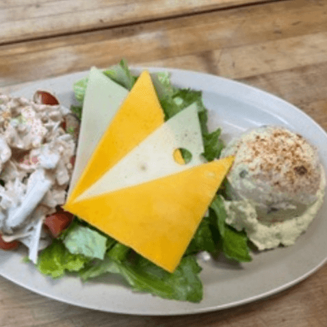 <KRAB SALAD PLATE>
