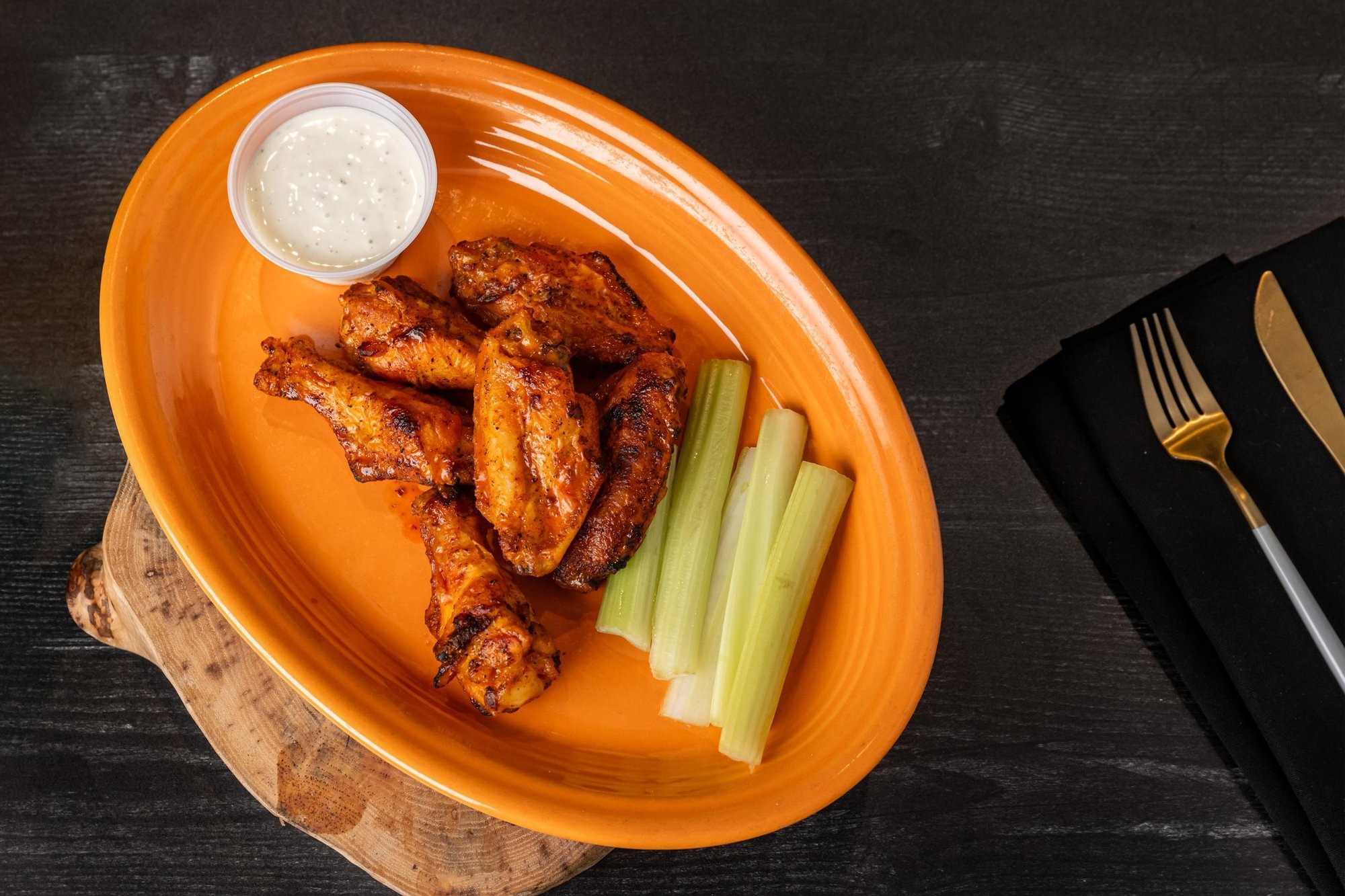 Regular Wings 5