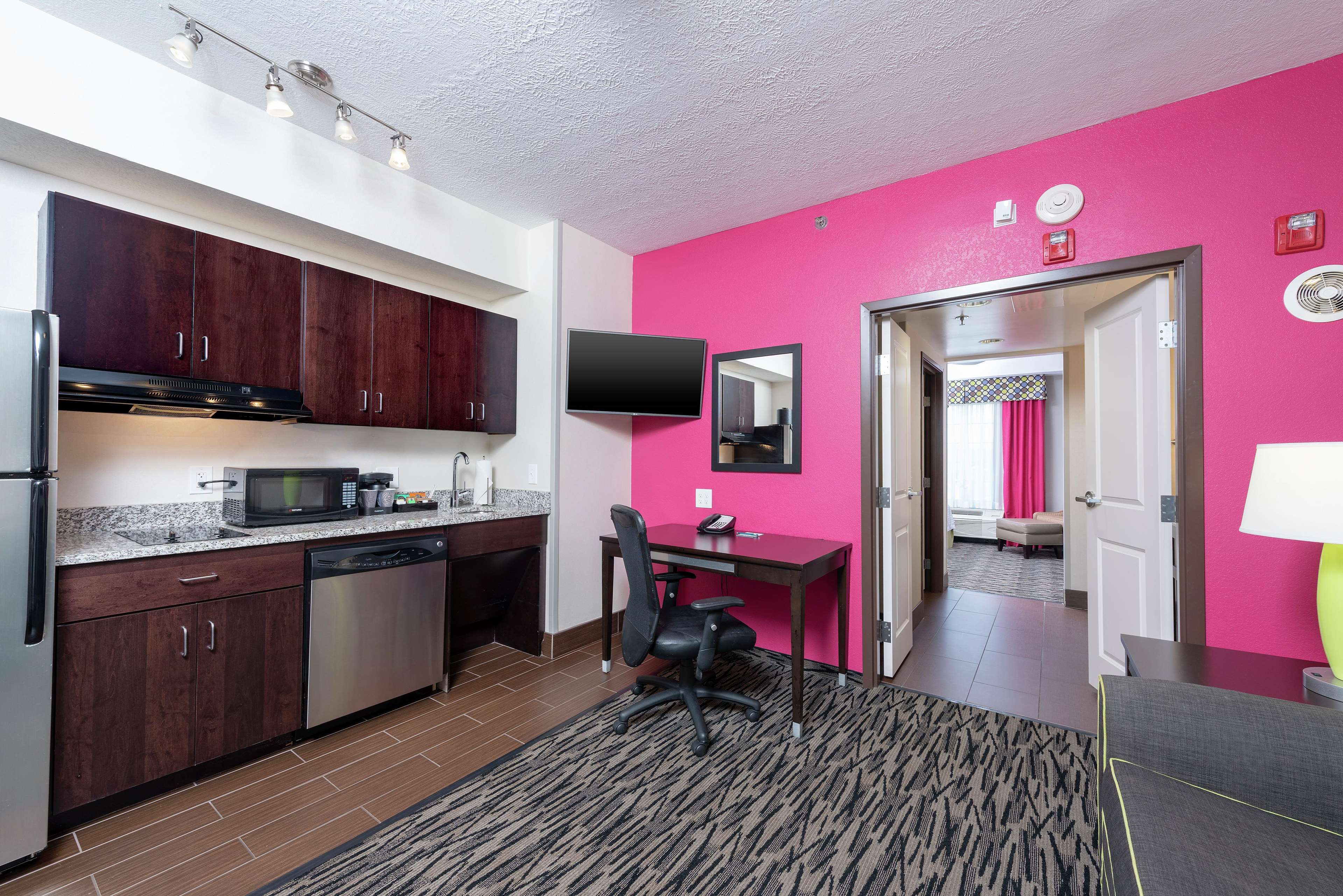 Homewood Suites by Hilton Columbus/Polaris, OH Photo