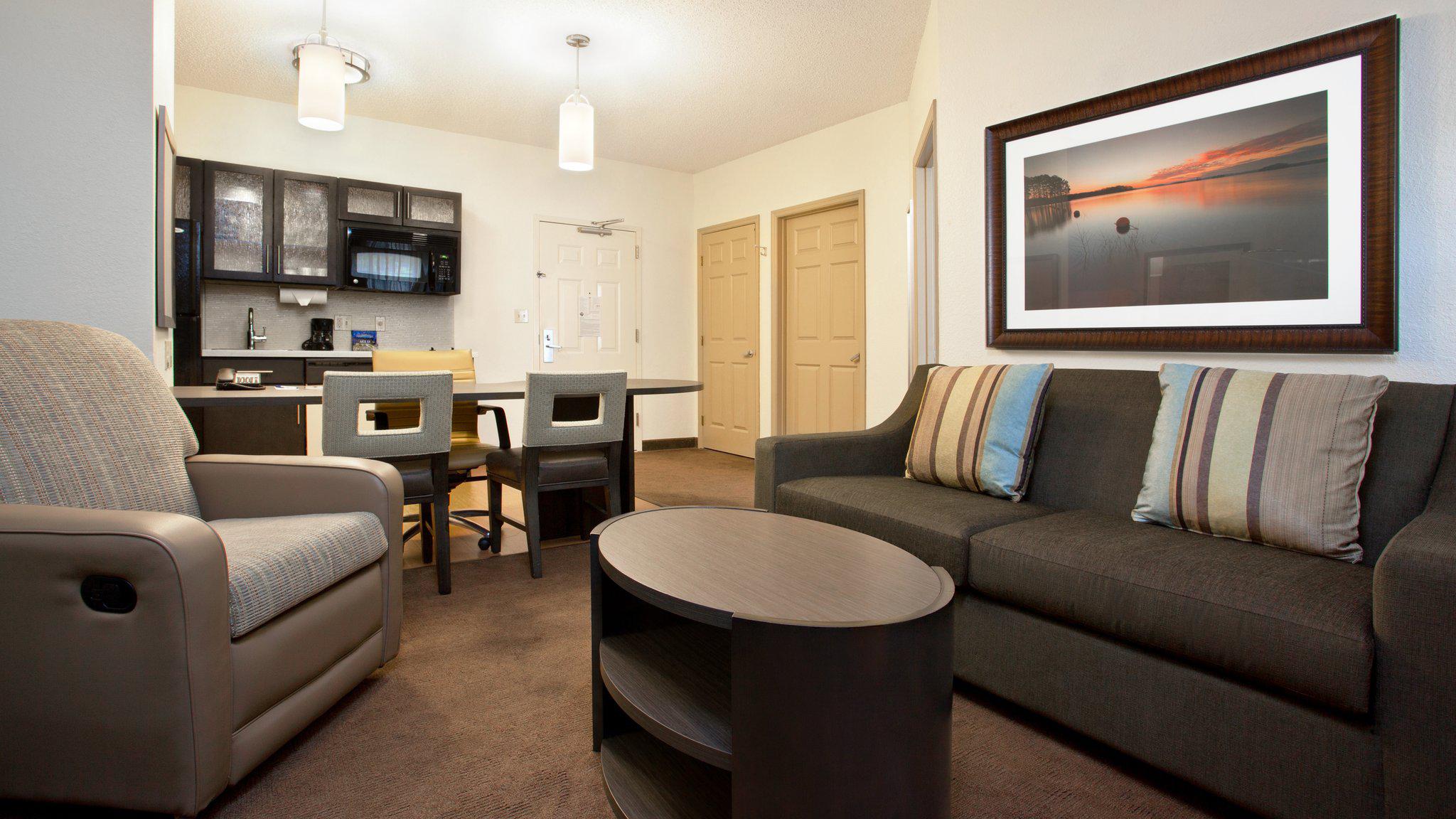 Candlewood Suites Charlotte-University Photo