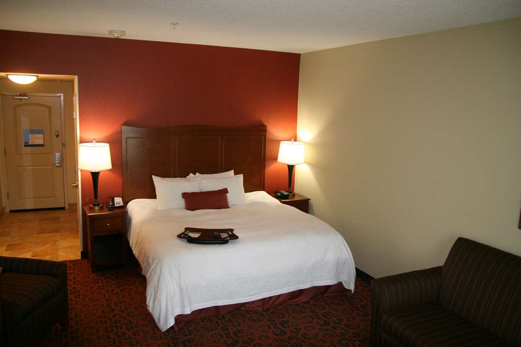 Hampton Inn Tomah Image
