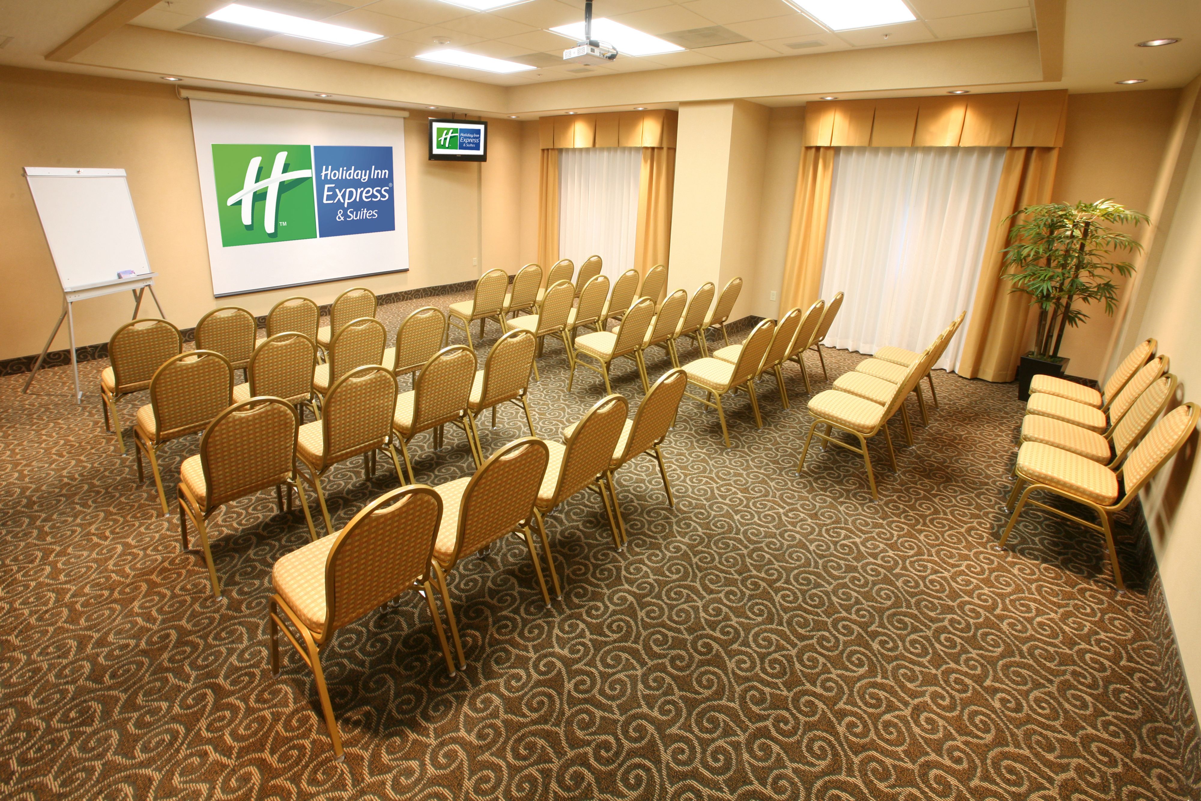 Images Holiday Inn Express & Suites Monterrey Aeropuerto