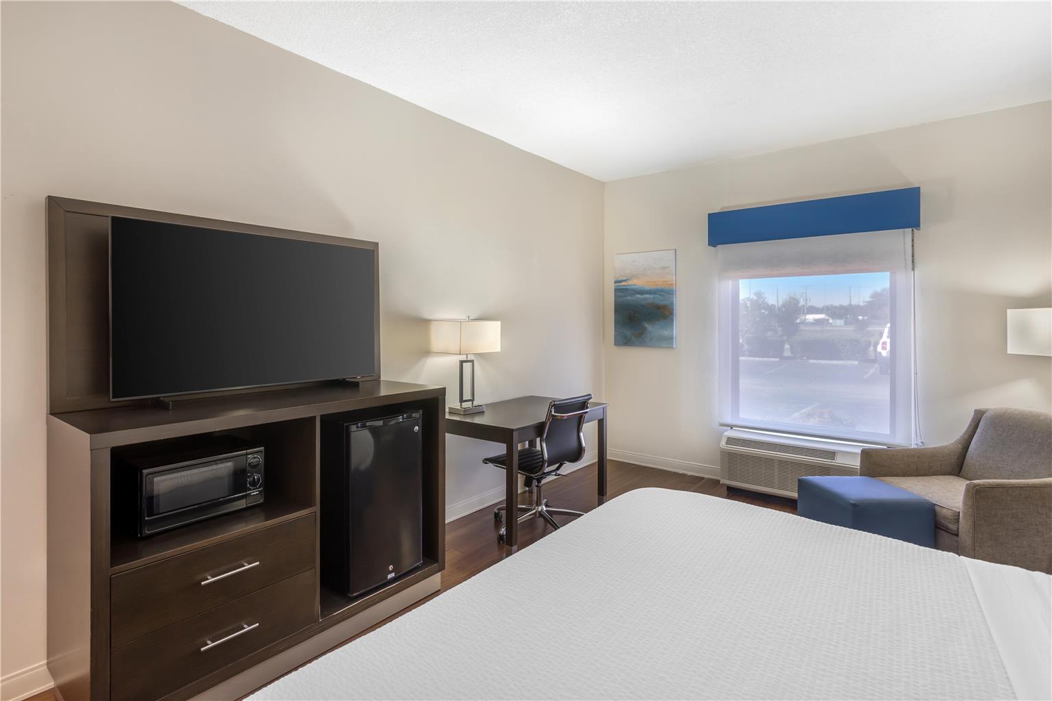 Best Western Plus Madison Image