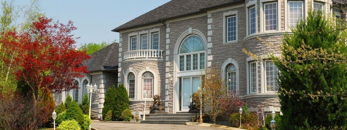 Michelle Pendergast Realtor Image