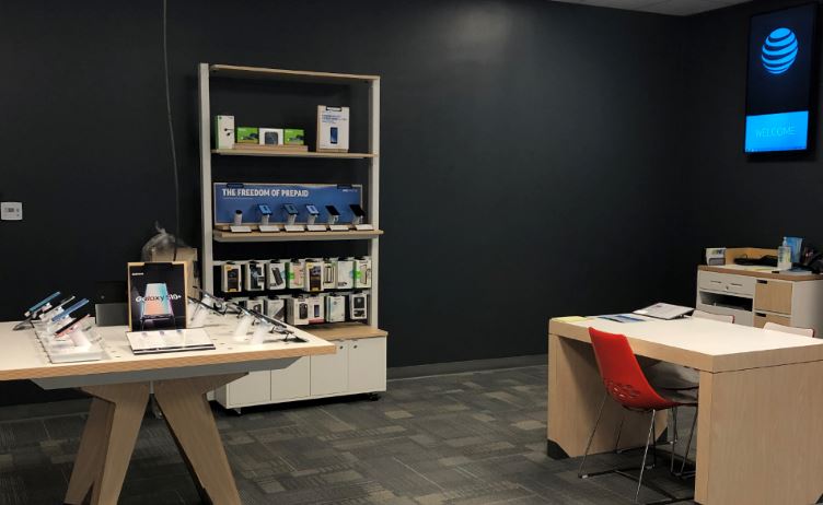 AT&amp;T Store - CLOSED Logo