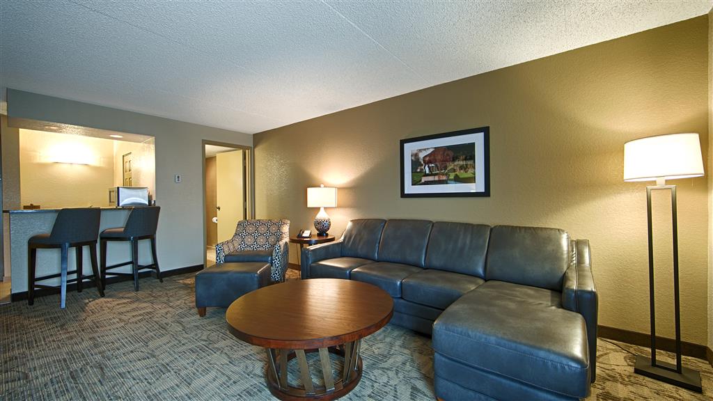 Ramkota Hotel & Conference Center Image