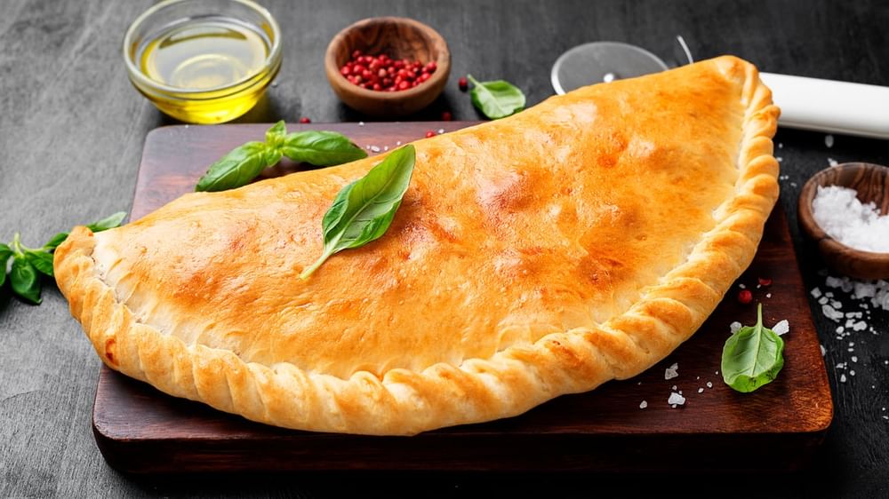 Italian Brand 9 oz Combo Calzone