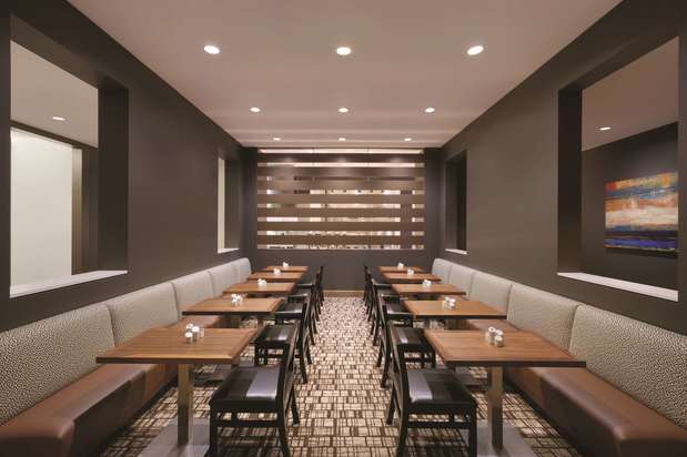 Images Embassy Suites by Hilton Oklahoma City Downtown Medical Center