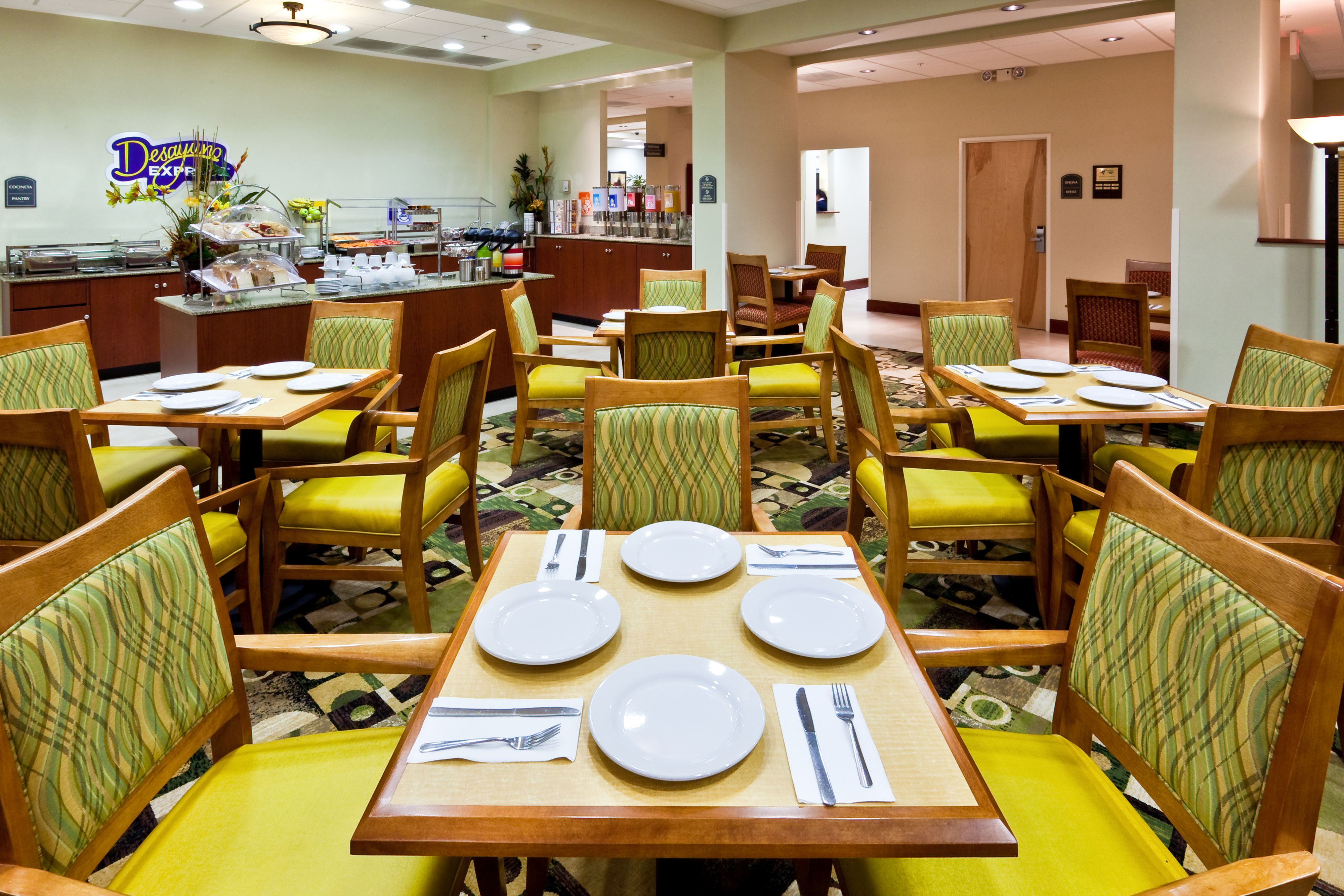 Images Holiday Inn Express & Suites Monterrey Aeropuerto