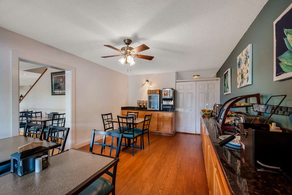 SureStay Plus by Best Western Berkeley Springs Image