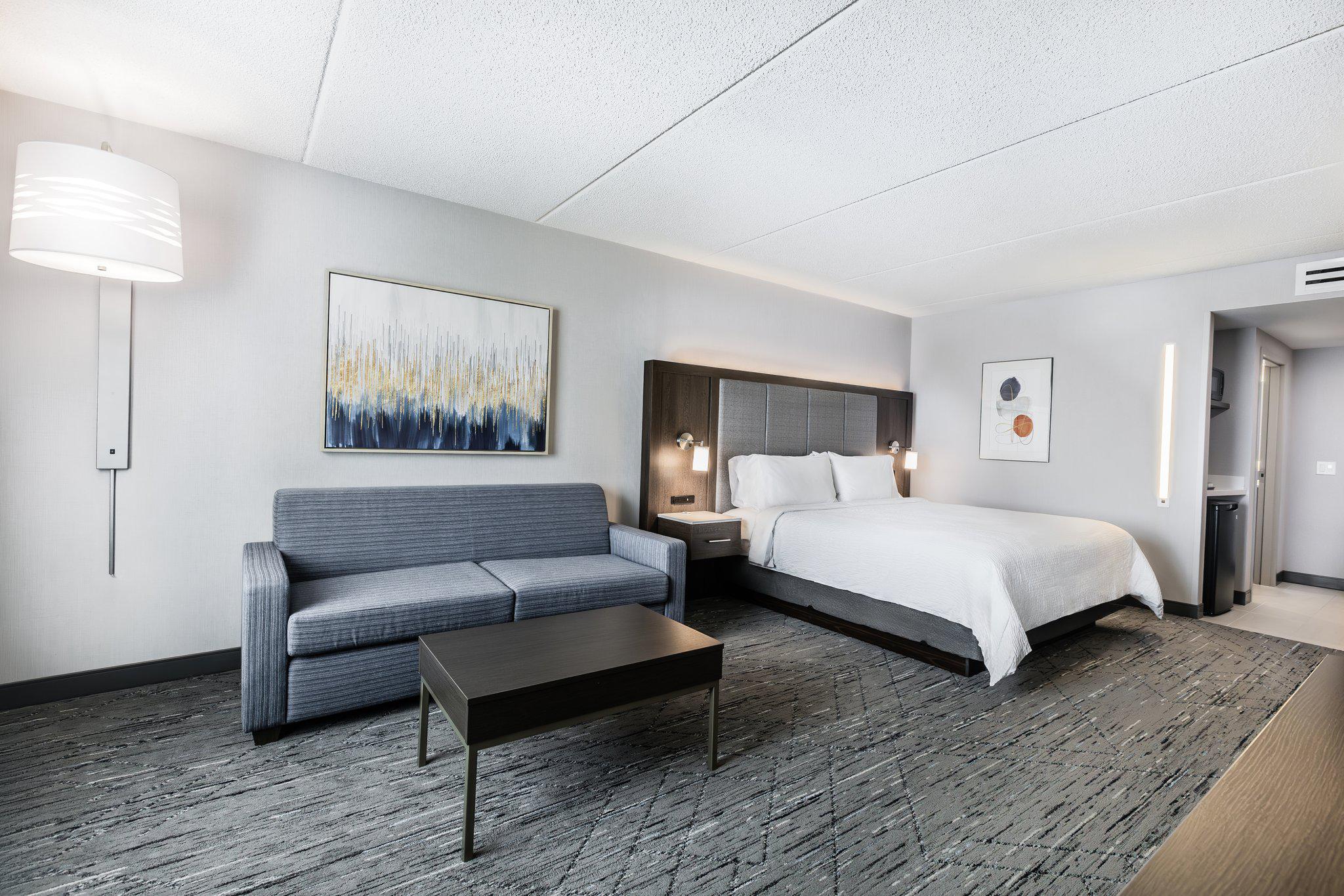 Fotos de Holiday Inn Express & Suites Toronto Airport South, an IHG Hotel