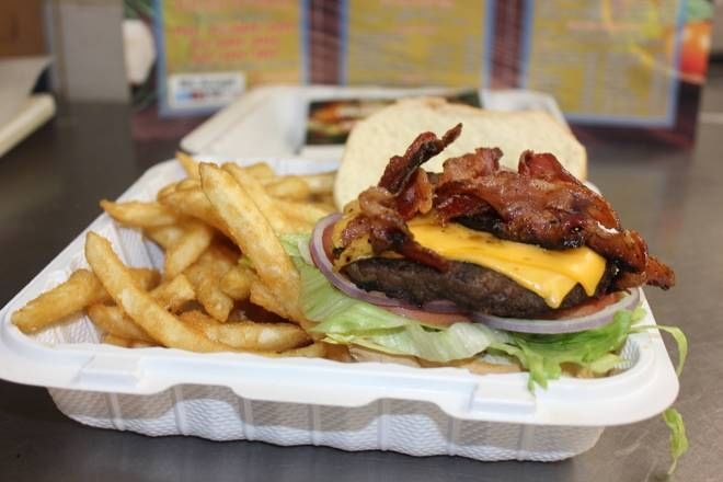 Cheeseburger Deluxe
