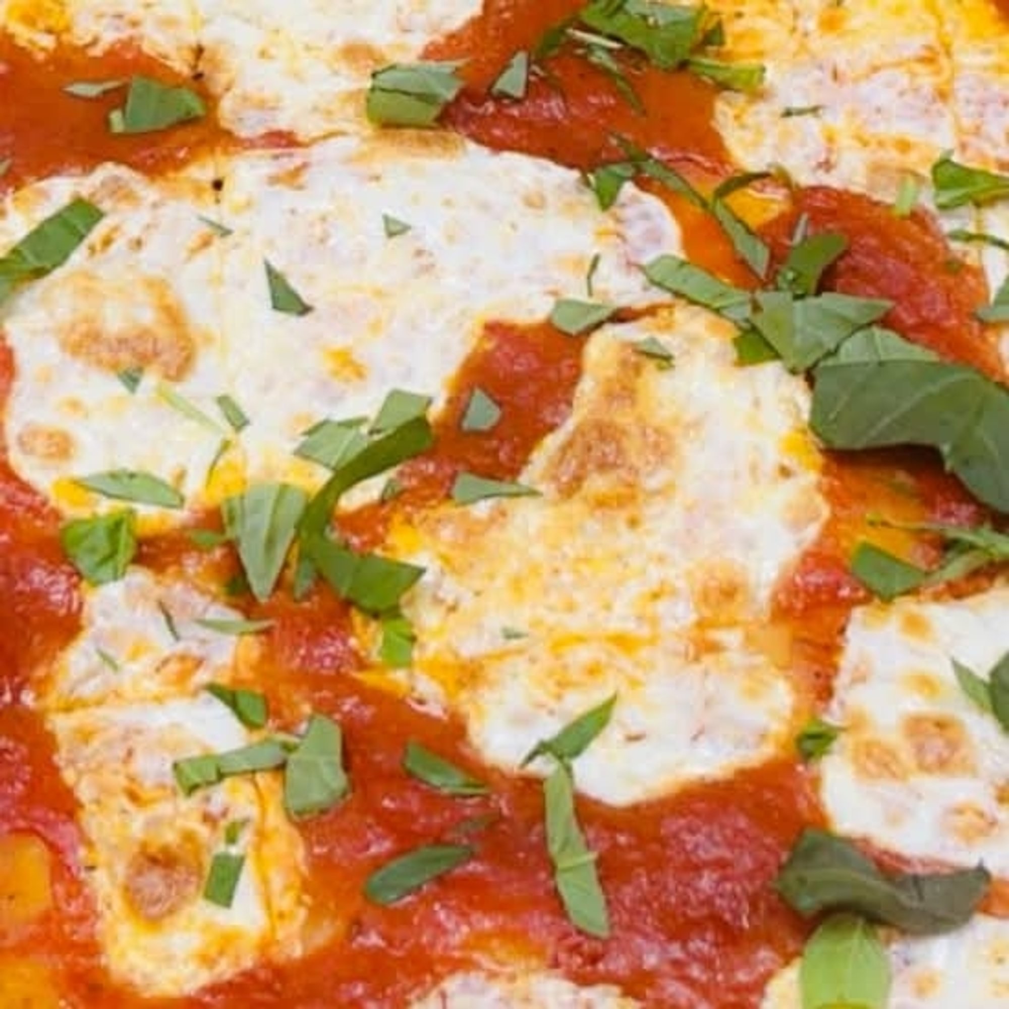 Margherita Pizza L-16"