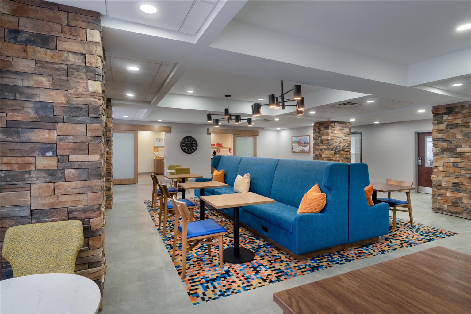 Hampton Inn Marietta Image