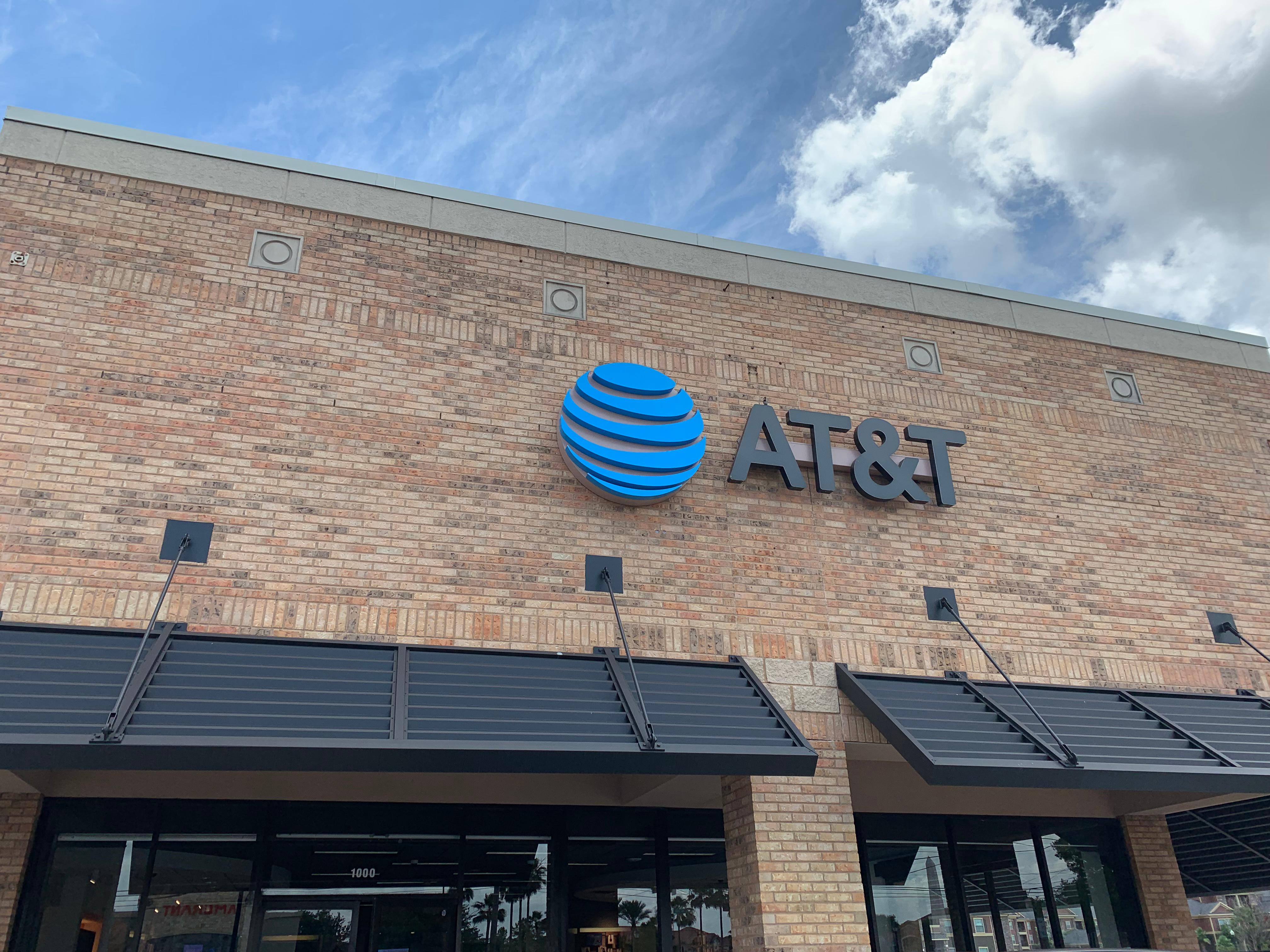 AT&T Store Photo