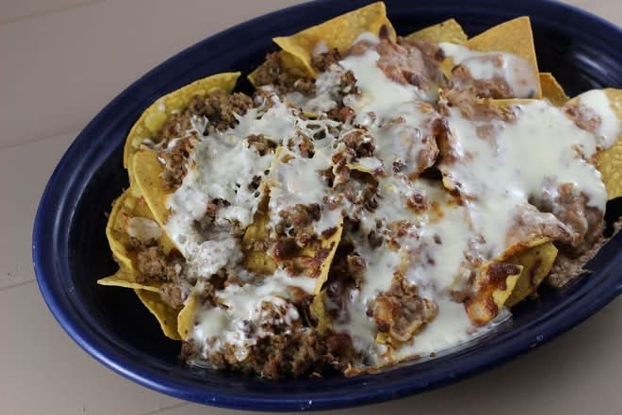 (H) Nachos Beef