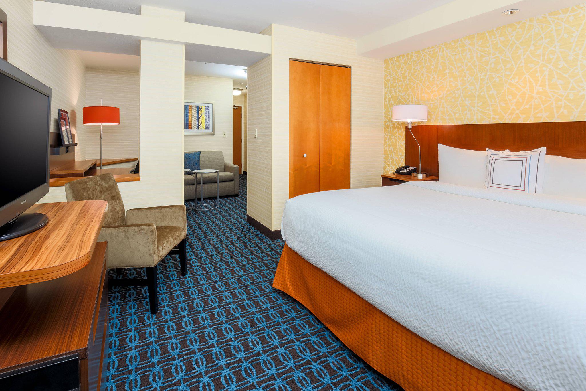 Fairfield Inn & Suites by Marriott Las Vegas South Photo